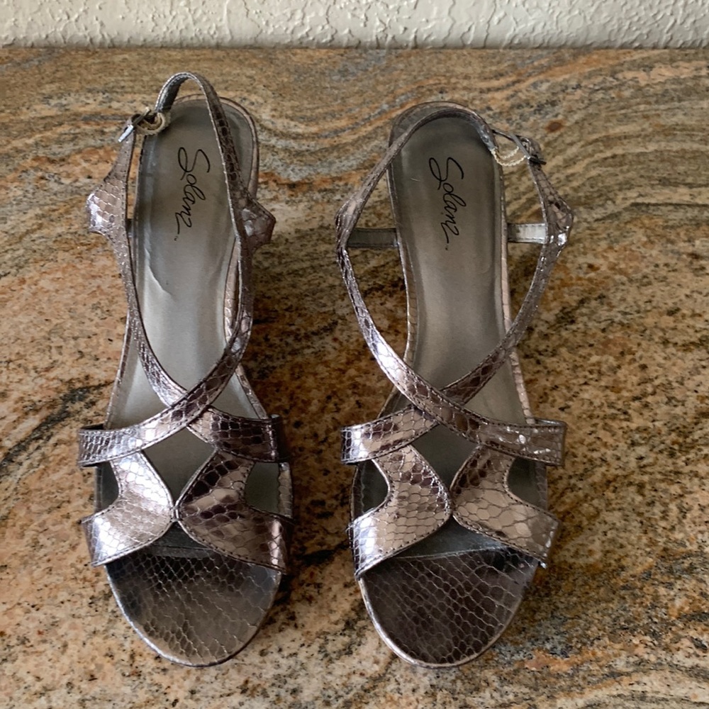 Solanz Sandals